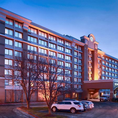 Doubletree By Hilton Norwalk Hotel Exterior foto