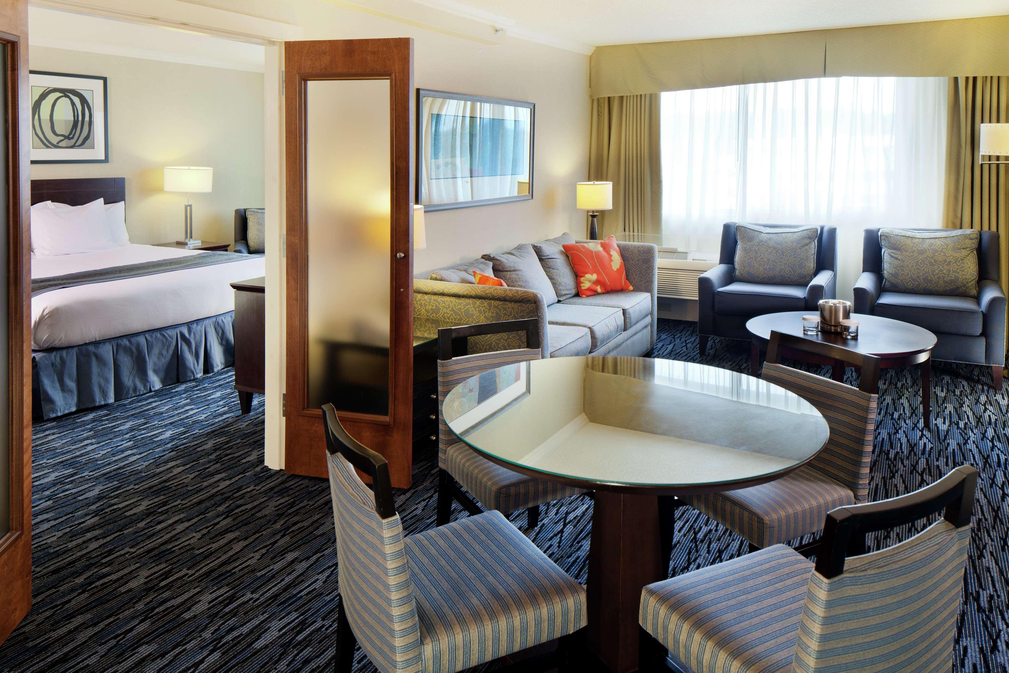 Doubletree By Hilton Norwalk Hotel Cameră foto