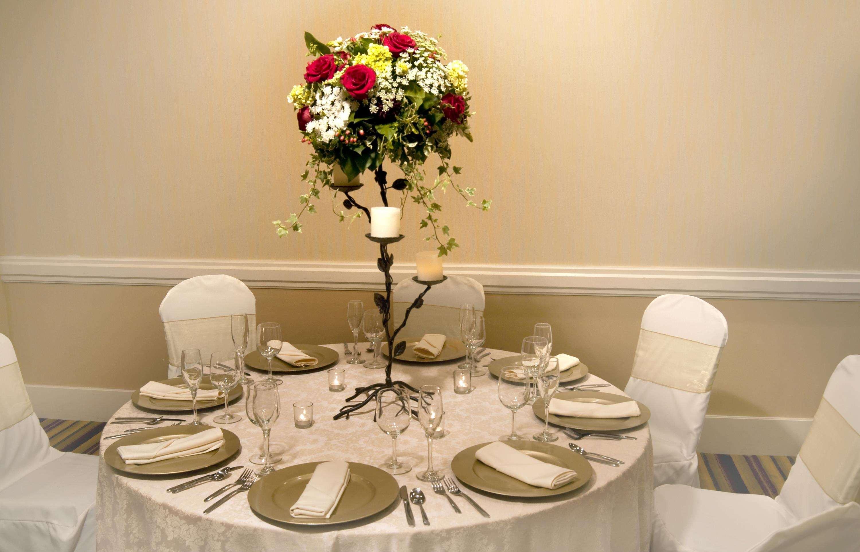 Doubletree By Hilton Norwalk Hotel Restaurant foto